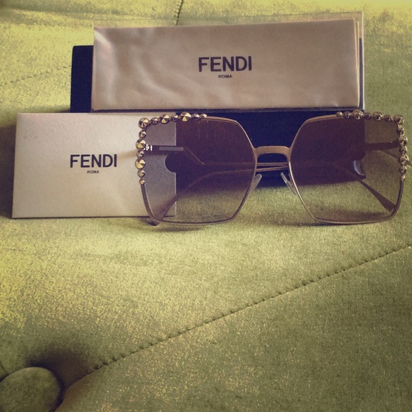 Fendi Accessories - Fendi Sunglasses